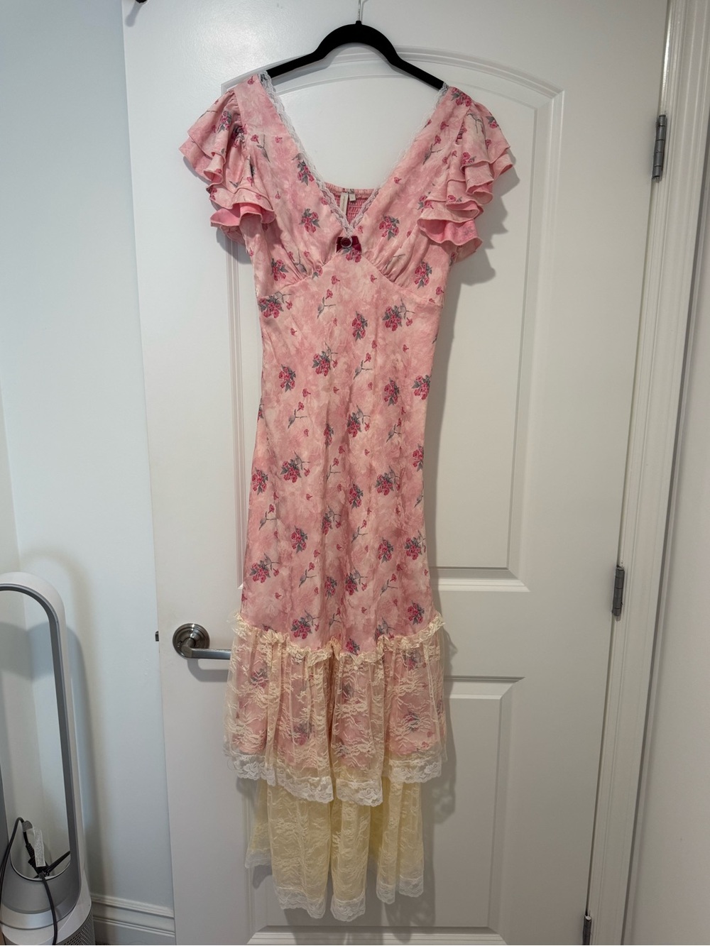 American Heiress/Lait Collection Carlton Pink Floral Satin Maxi Dress - Picture 4 of 12